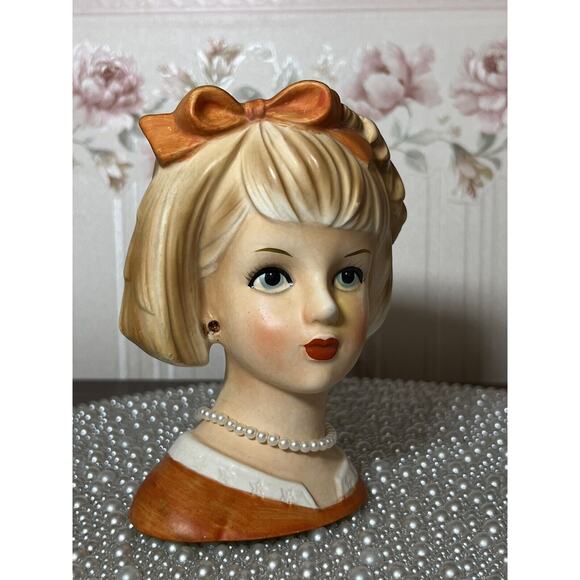 VINTAGE RELPO TEEN 2011 LADY HEAD VASE, Orange - Picture 2 of 9
